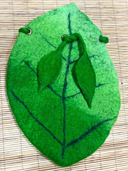 Leaf bag